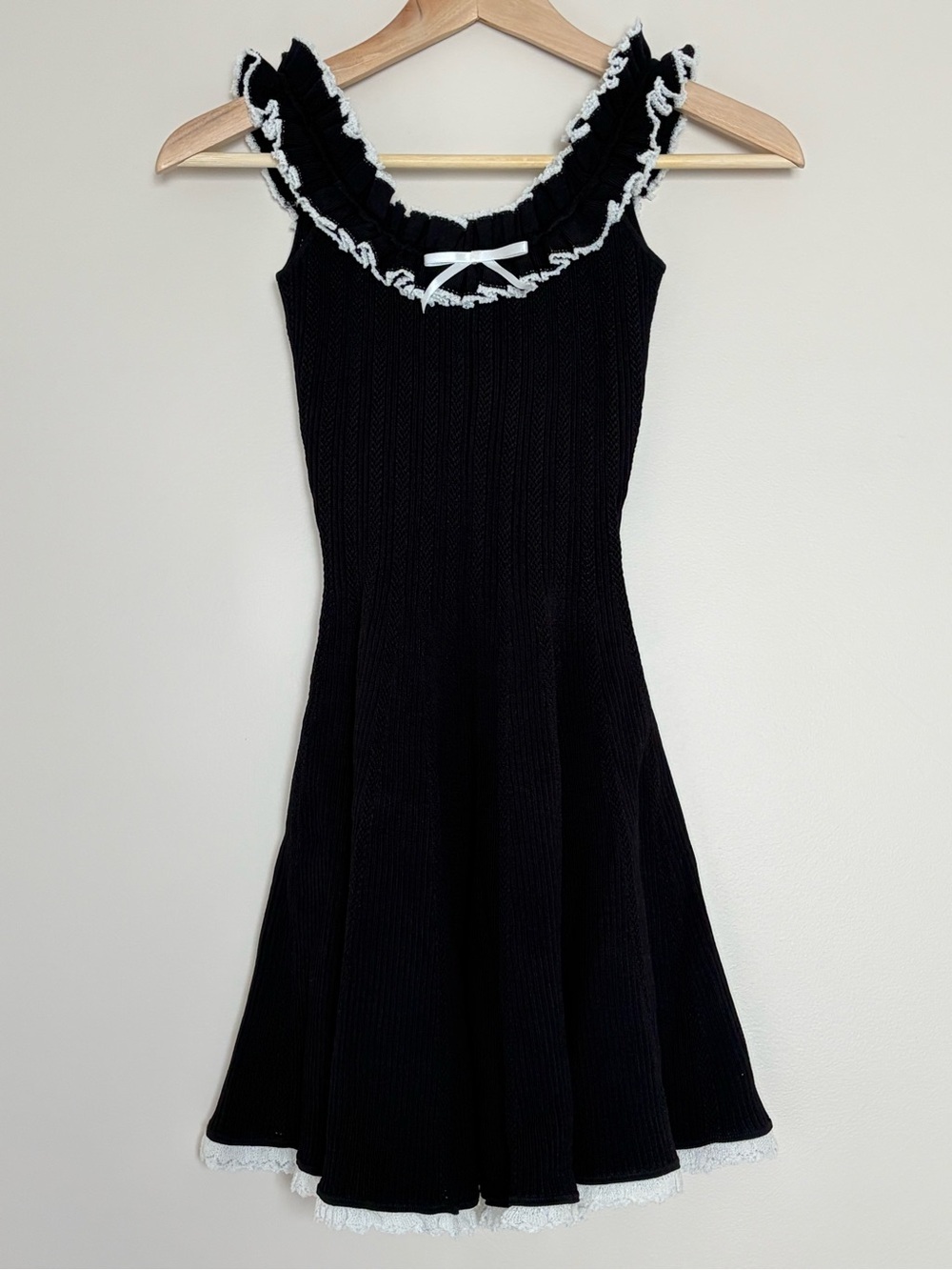 NEW Self-Portrait Black Contrast Trim Knit Mini Dress Ruffle Bow | US XS - Picture 6 of 14